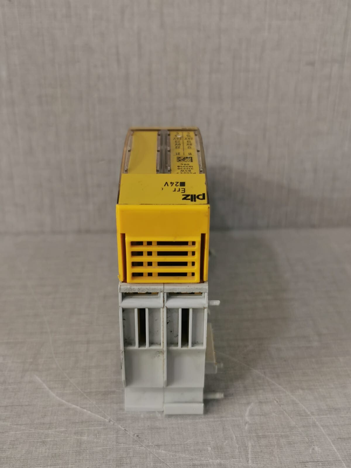 Pilz 312230 PILZ PSSu E F BSW SAFETY RELAY 312230 8