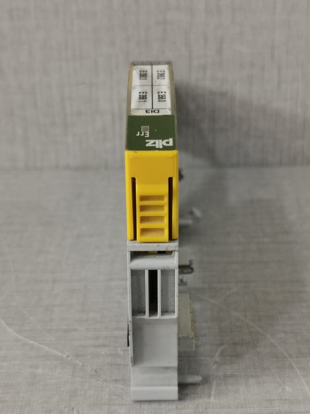 Pilz 312401 PILZ PSSu E S 4DI-D DIGITAL INPUT MODULE 312401 7