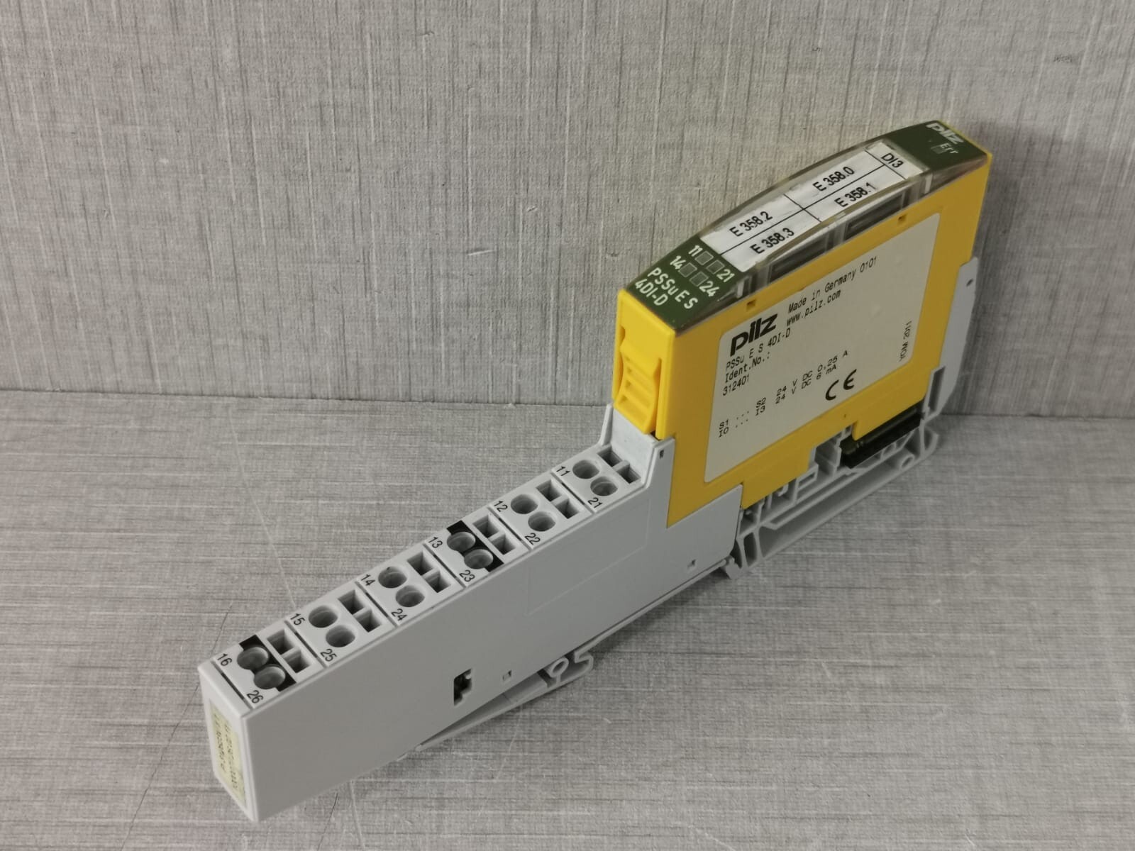 Pilz 312401 PILZ PSSu E S 4DI-D DIGITAL INPUT MODULE 312401 9