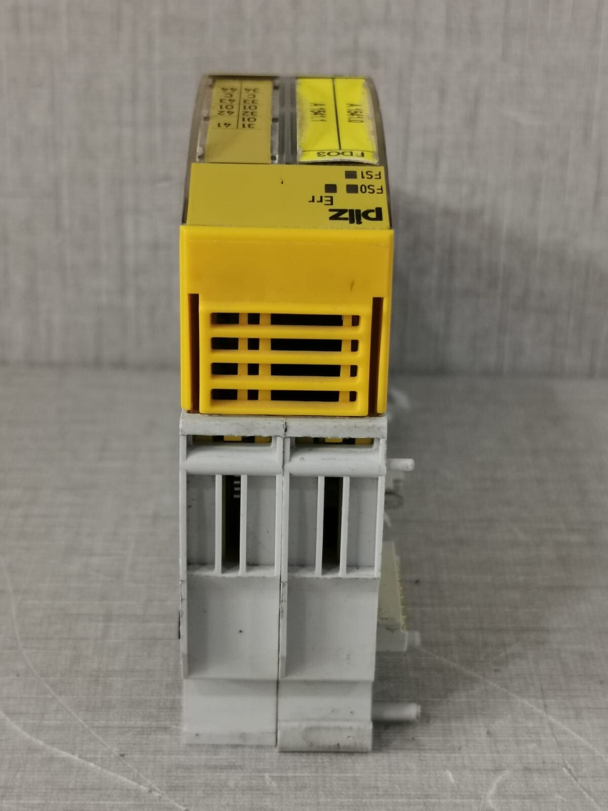 Pilz 312225 PILZ PSSu E F 2DOR 8 SAFETY MODULE 312225 8
