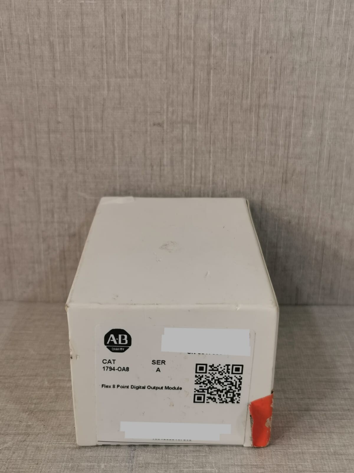 Allen-Bradley 1794-0A8 SER A NEW ALLEN-BRADLEY 1794-0A8 SER A FLEX 8 POINT DIGITAL OUTPUT MODULE-SEALED 2