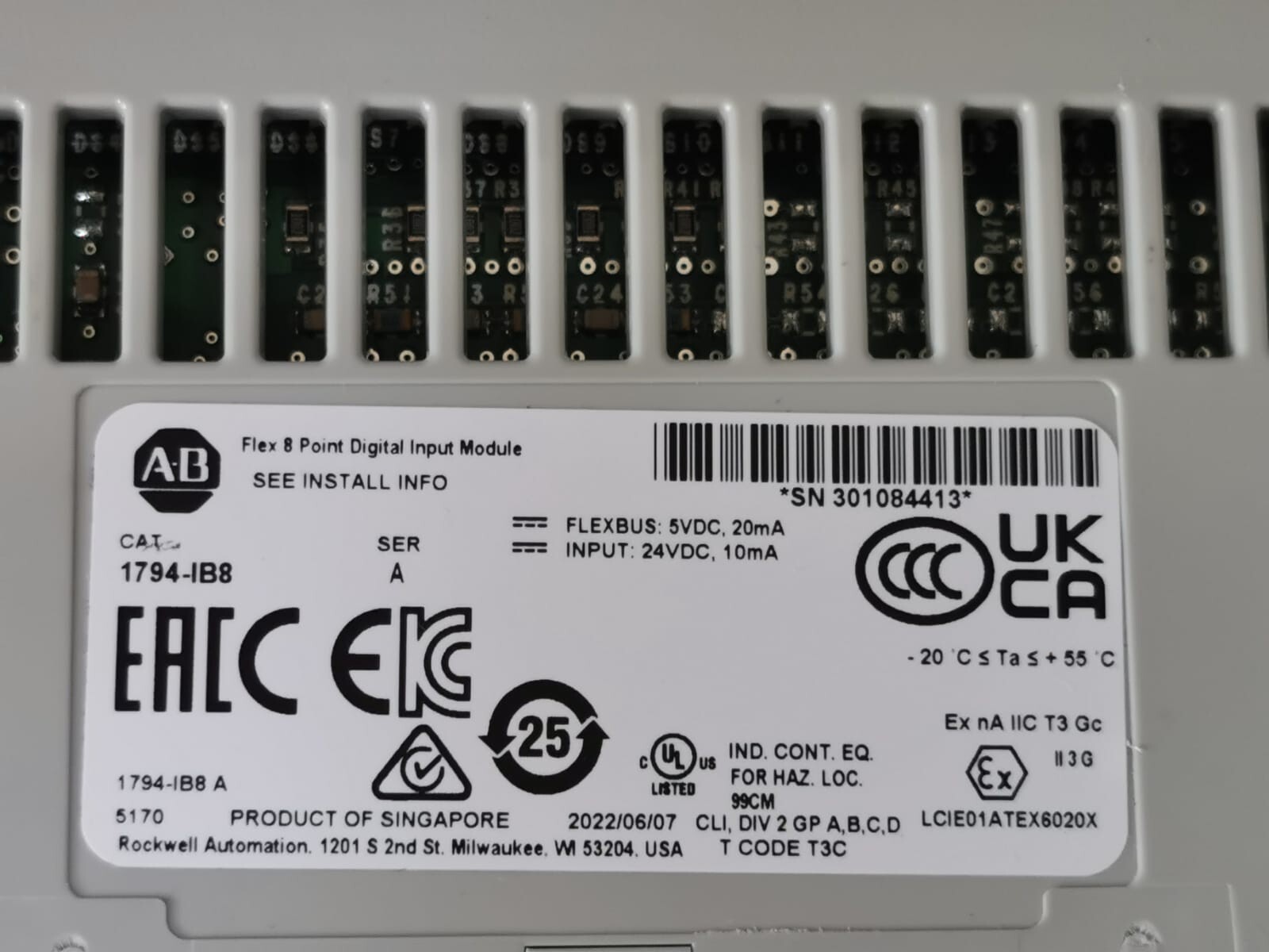 Allen-Bradley 1794-IB8 SER A PCS ALLEN-BRADLEY 1794-IB8 SER A FLEX 8 POINT DIGITAL INPUT MODULE 5