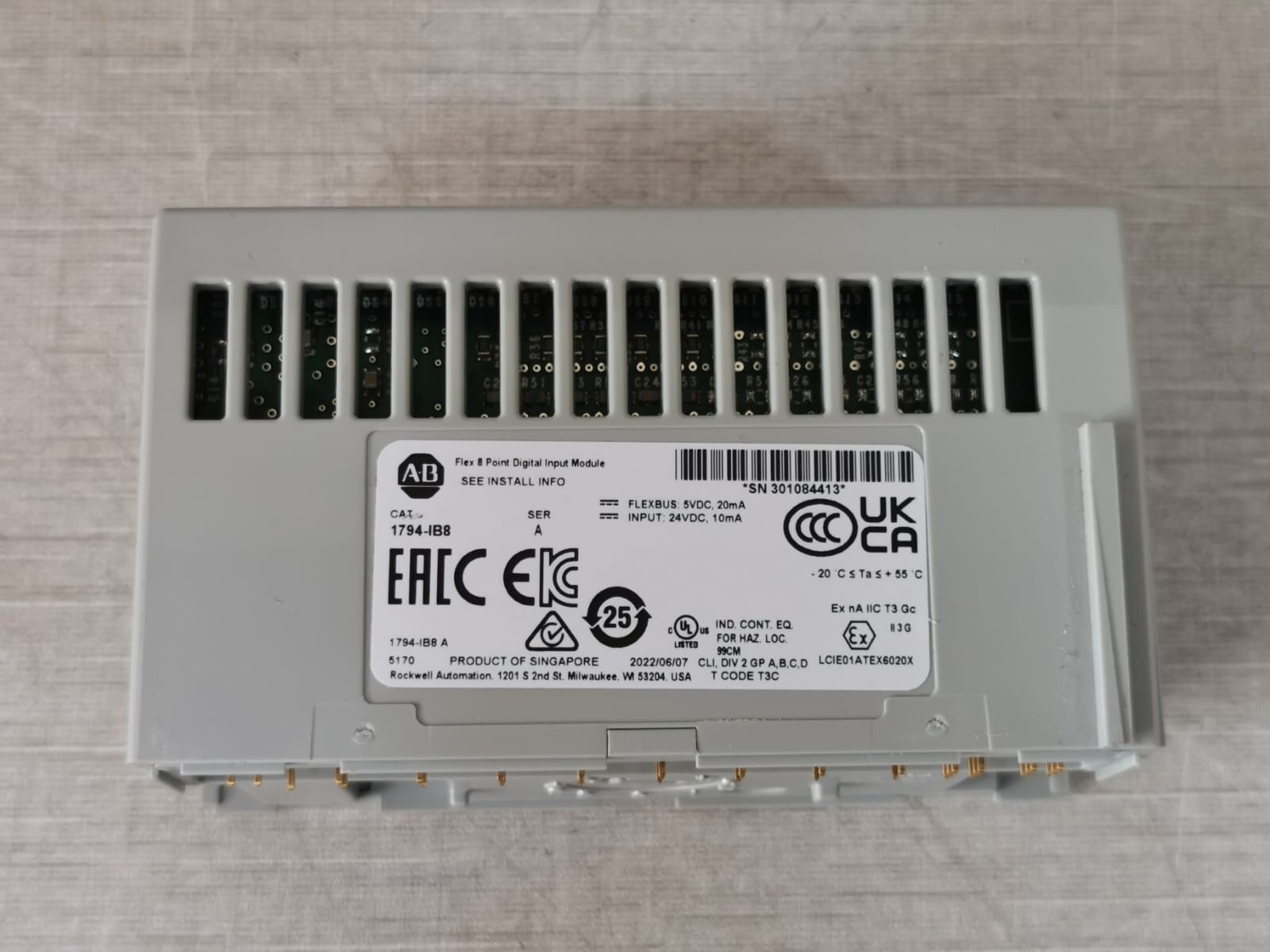 Allen-Bradley 1794-IB8 SER A PCS ALLEN-BRADLEY 1794-IB8 SER A FLEX 8 POINT DIGITAL INPUT MODULE 6