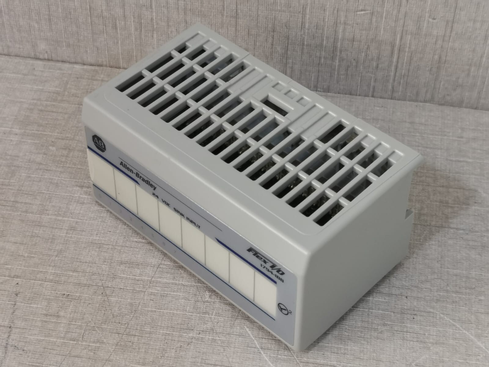 Allen-Bradley 1794-IB8 SER A PCS ALLEN-BRADLEY 1794-IB8 SER A FLEX 8 POINT DIGITAL INPUT MODULE 10