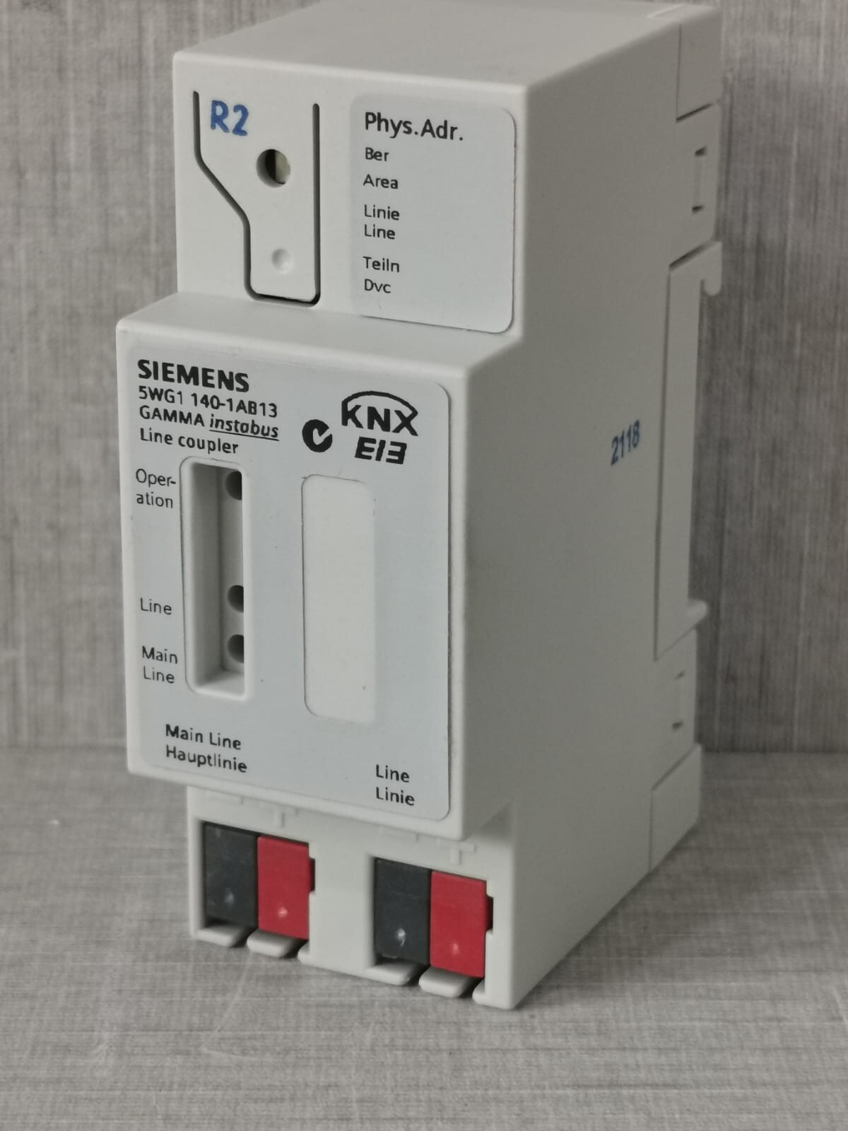 Siemens 5WG1 140-1AB13 SIEMENS GAMMA 5WG1 140-1AB13 INSTABUS LINE COUPLER WITH OLD STOCK BOX 3