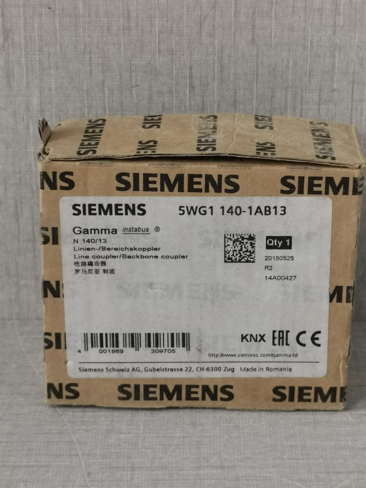 Siemens 5WG1 140-1AB13 SIEMENS GAMMA 5WG1 140-1AB13 INSTABUS LINE COUPLER WITH OLD STOCK BOX 10