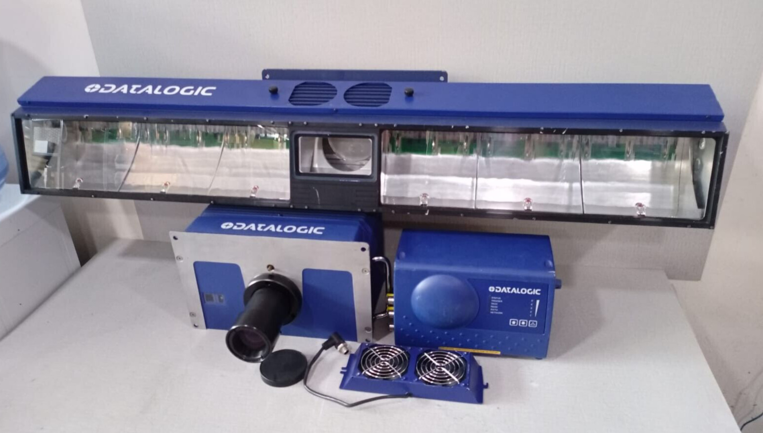 DATALOGIC AI7000-1100 ILLUMINATION / AV7000-1000 Camera / DM3610-4200 MDMI