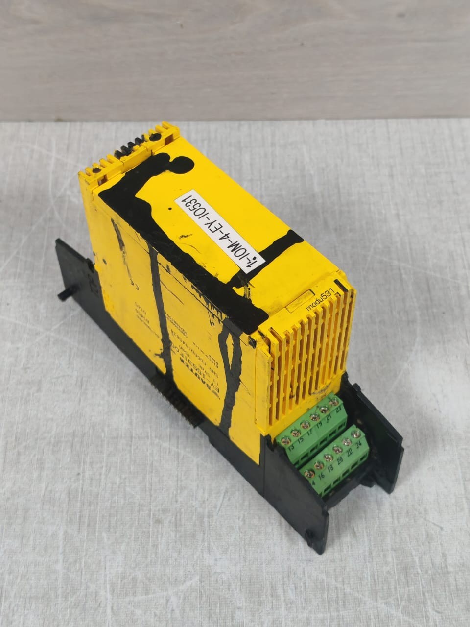 SAUTER EY-IO531F001 SAUTER EY-IO531F001 I/O MODULE 13.5VDC 3