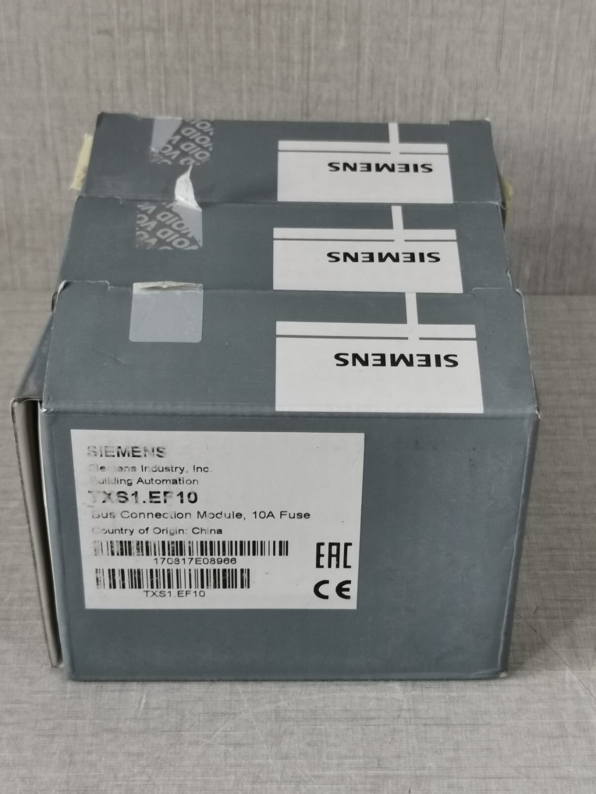 Siemens TXS1.EF10 LOT SIEMENS TXS1.EF10 BUS CONNECTION MODULES 24V -NEW W/ FILTHY BOX 4