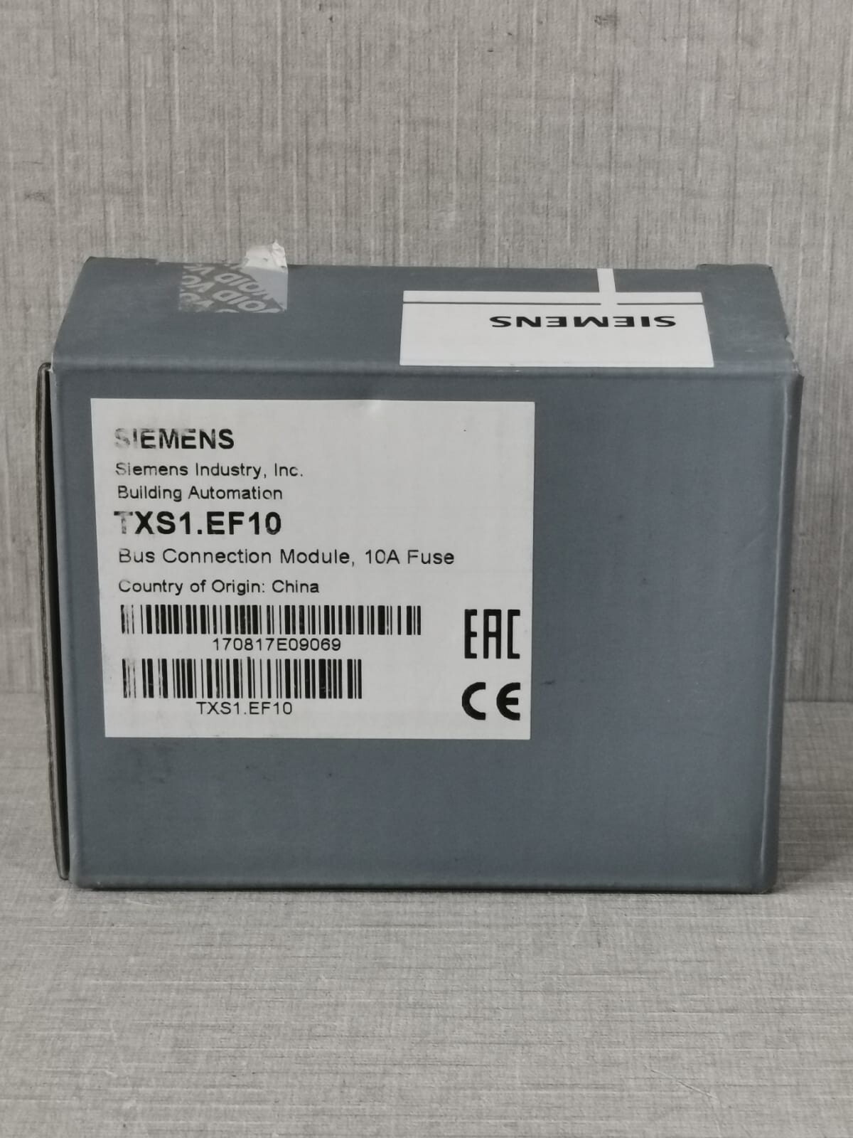 Siemens TXS1.EF10 LOT SIEMENS TXS1.EF10 BUS CONNECTION MODULES 24V -NEW W/ FILTHY BOX 5