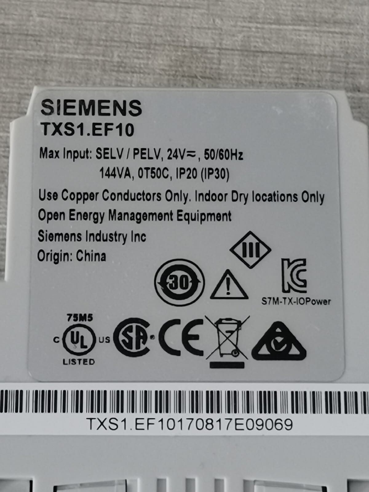 Siemens TXS1.EF10 LOT SIEMENS TXS1.EF10 BUS CONNECTION MODULES 24V -NEW W/ FILTHY BOX 6
