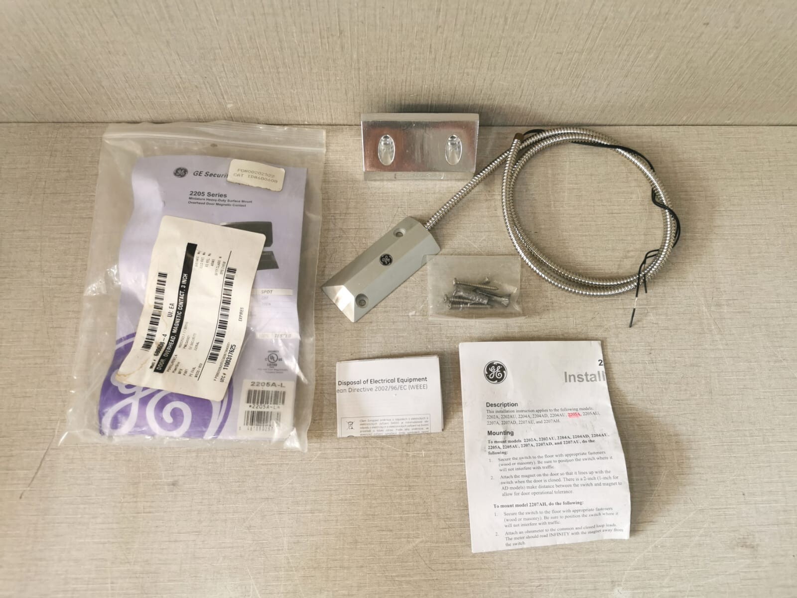 GE SECURITY 2205AL SERIES MINIATURE HEAVY-DUTY SURFACE MOUNT DOORMAGNETIC