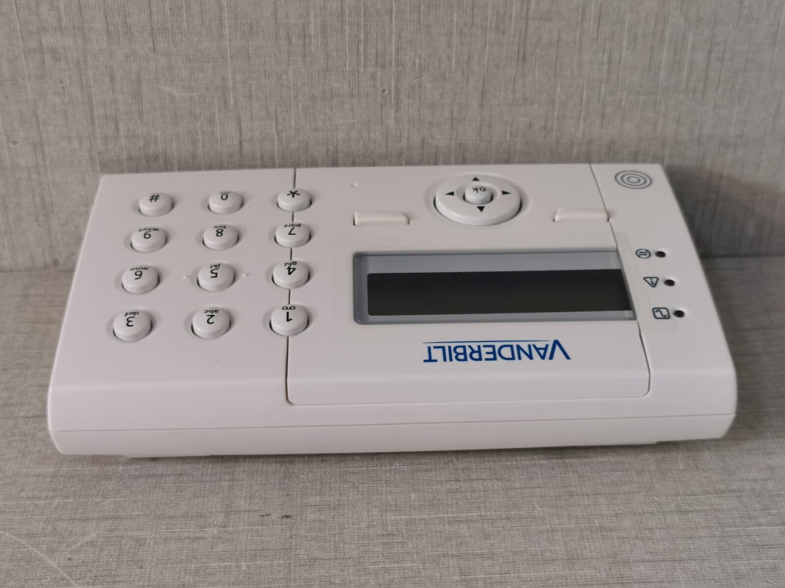 Vanderbilt SPCK421.100 Vanderbilt SPCK421.100 LCD Keypad, 2x16 Character and Badge Reader 7