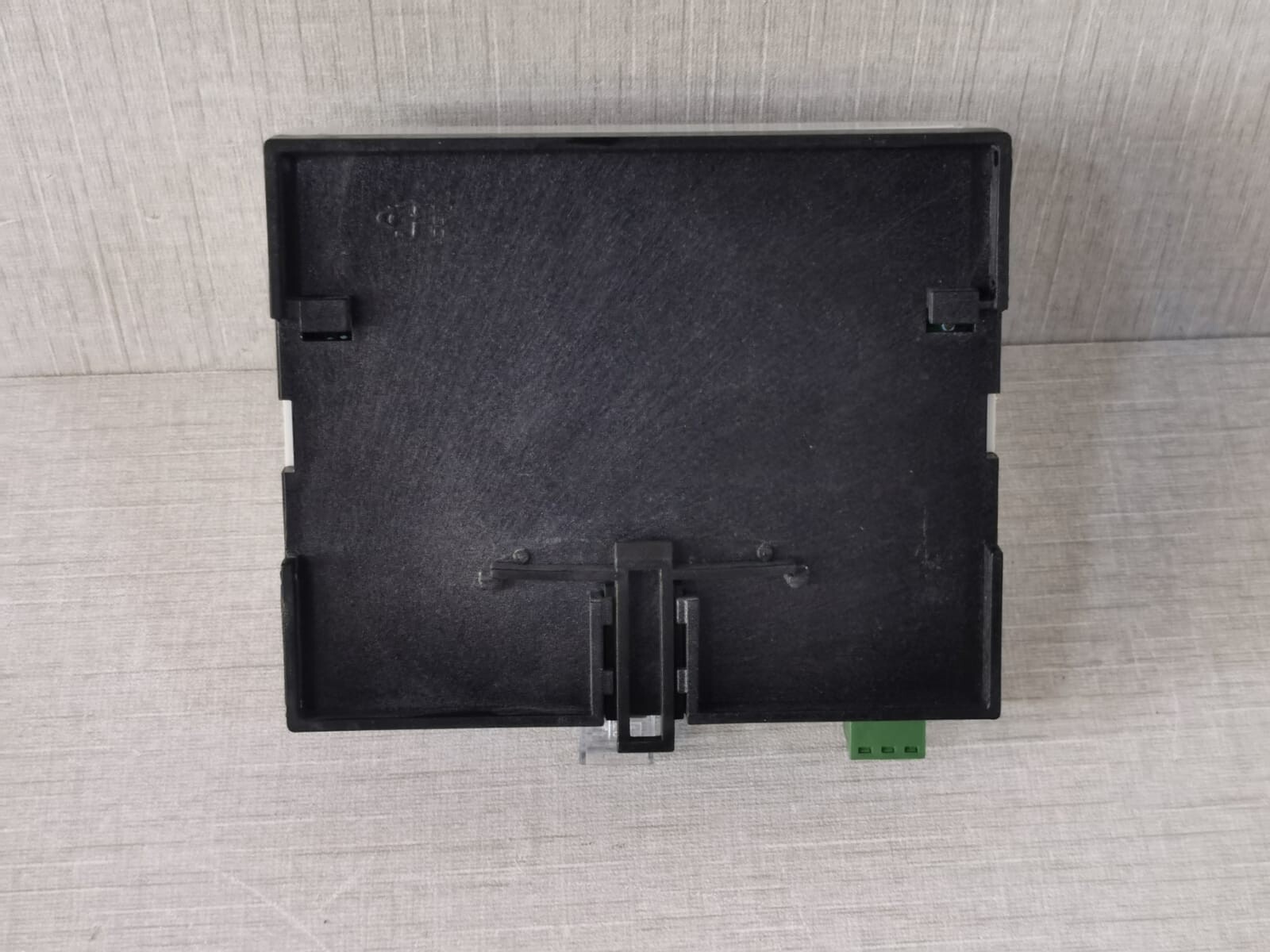 Leviton DRC00-0L0 Leviton DRC00-0L0 GreenMAX DRC Room Controller 9