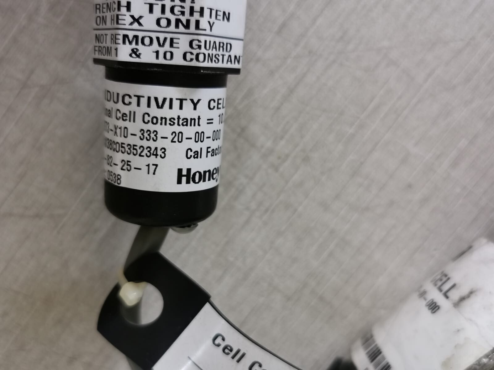 Honeywell 04973-X10-333-20-00-000 HONEYWELL 04973-X10-333-20-00-000 CONDUCTIVITY CELL SENSOR 5