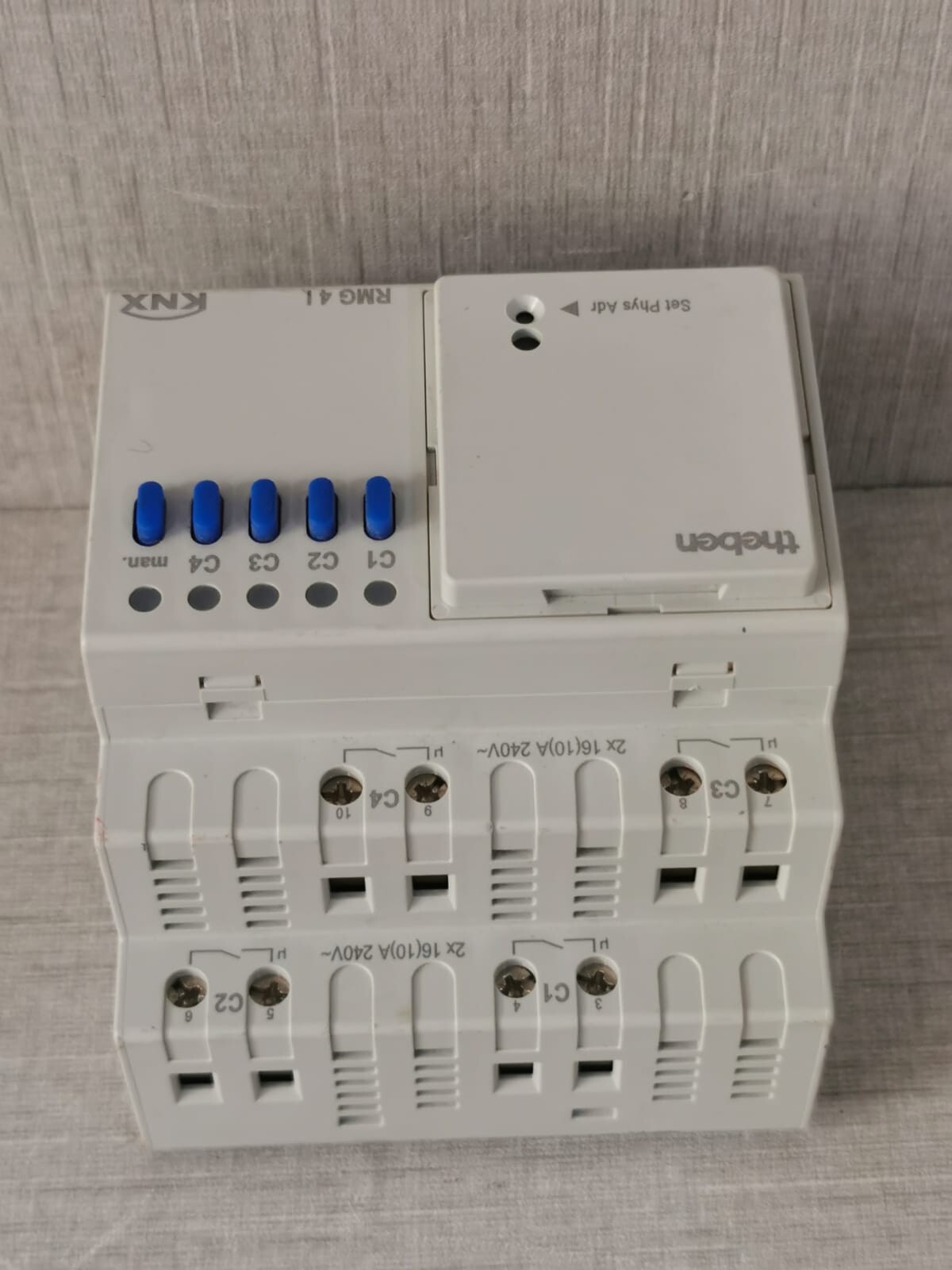THEBEN 4-CHANNEL Theben RMG 4 I KNX Actuator Relay 4930210, 4 Channel 7