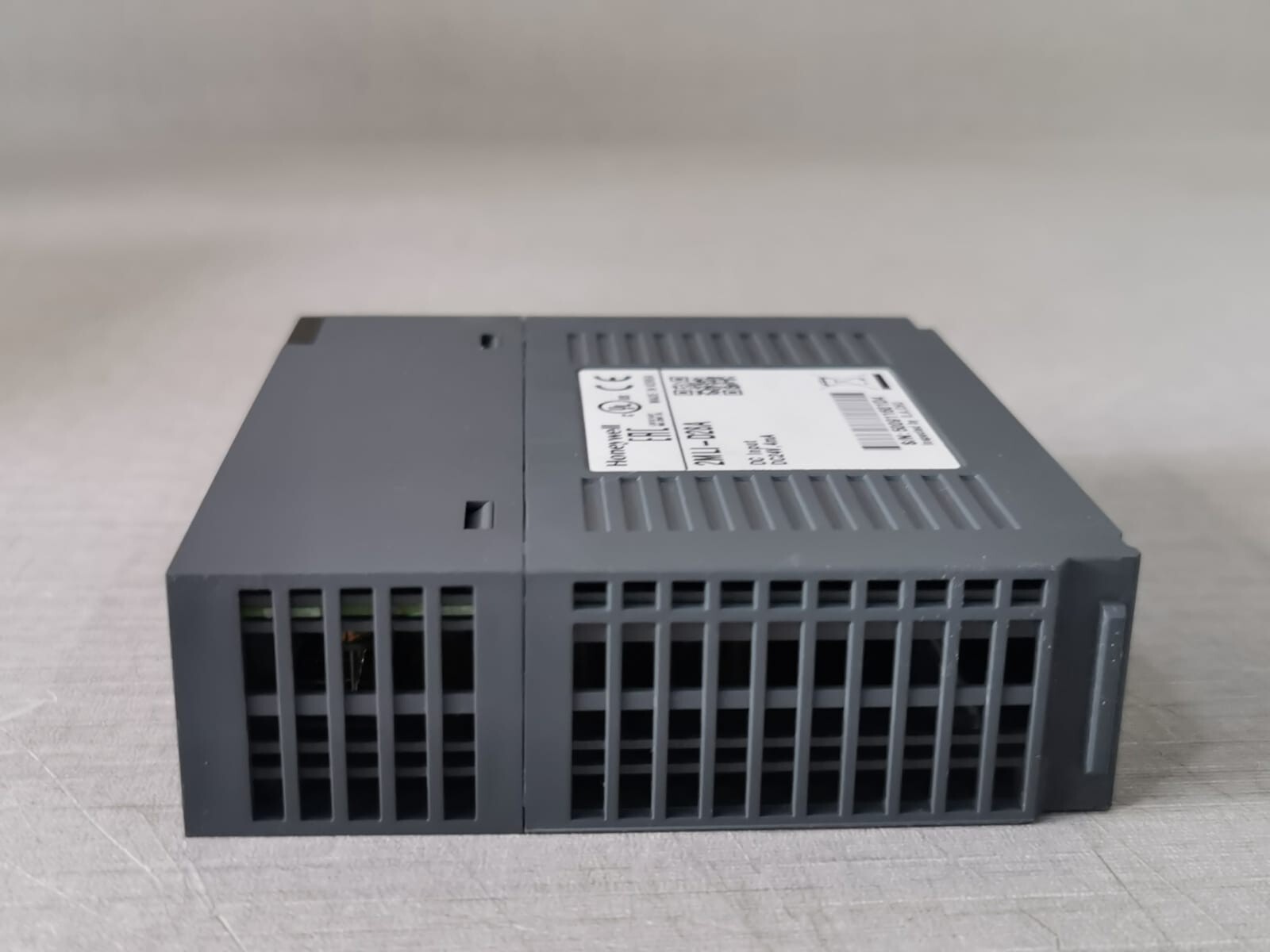 Honeywell DC24V Honeywell 2MLI-D28A Digital Input Module DC24V, 4mA 9