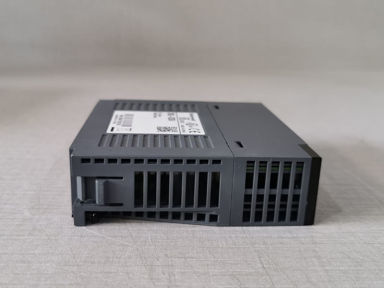 Honeywell DC24V Honeywell 2MLI-D28A Digital Input Module DC24V, 4mA 10