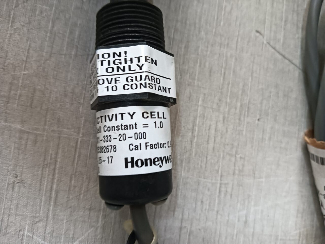 Honeywell 04973-XX1-333-20-000 HONEYWELL 04973-XX1-333-20-000 CONDUCTIVITY CELL 4