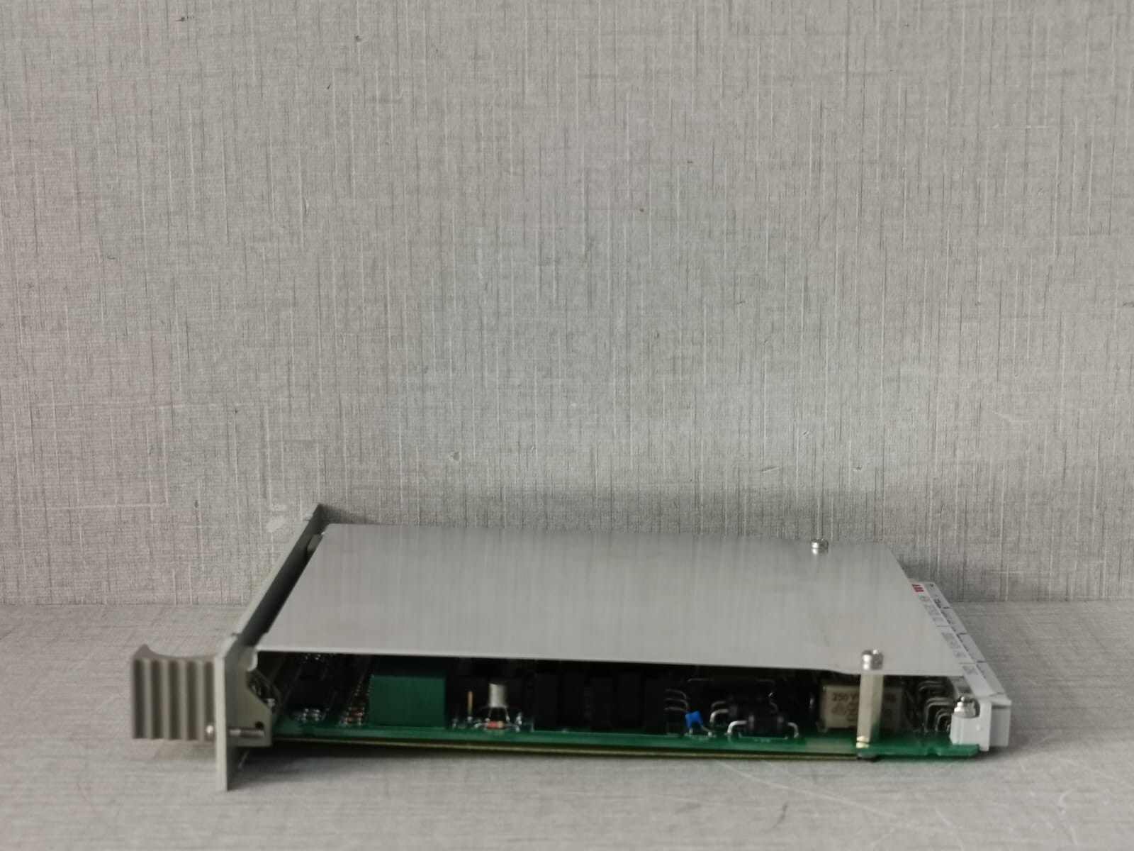 ABB HENF327935R3 G3HC ABB INTERF 1 HENF327935R3 G3HC PCB CARD 8