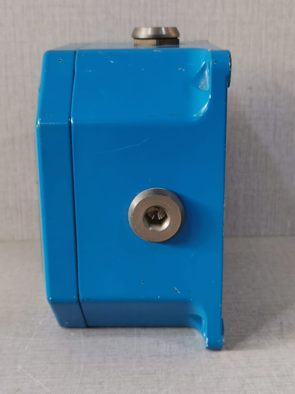 GENERAL MONITORS 31100-3 GENERAL MONITORS S4100 C DETECTOR/TRANSMITTER P/n: 31100-3 6