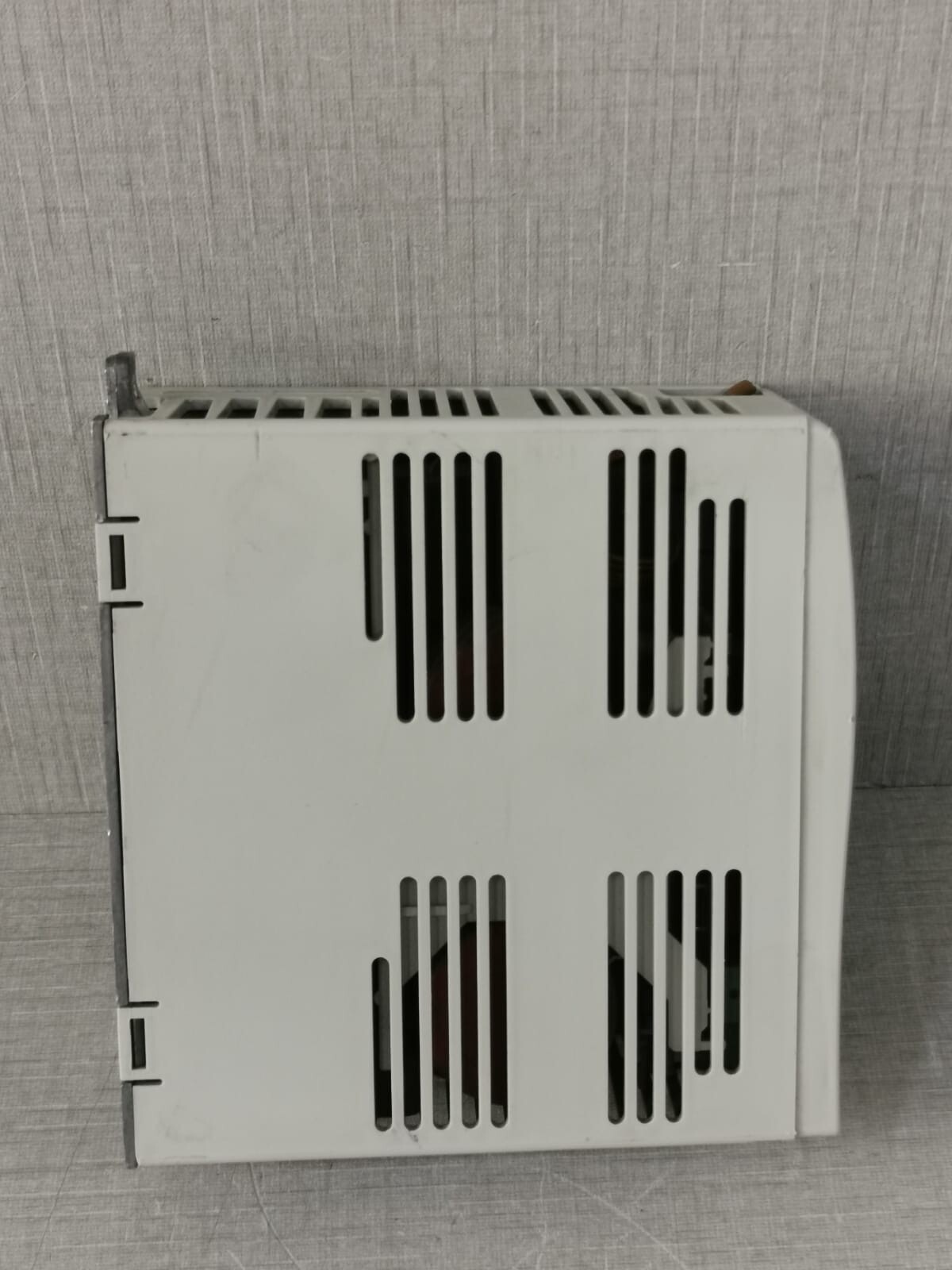 TDE MACNO 5DSAF011B2M010B01V TDE MACNO 5DSAF011B2M010B01V (A2M 011 XYA) SERVO DRIVE-WITHOUT COVER 4