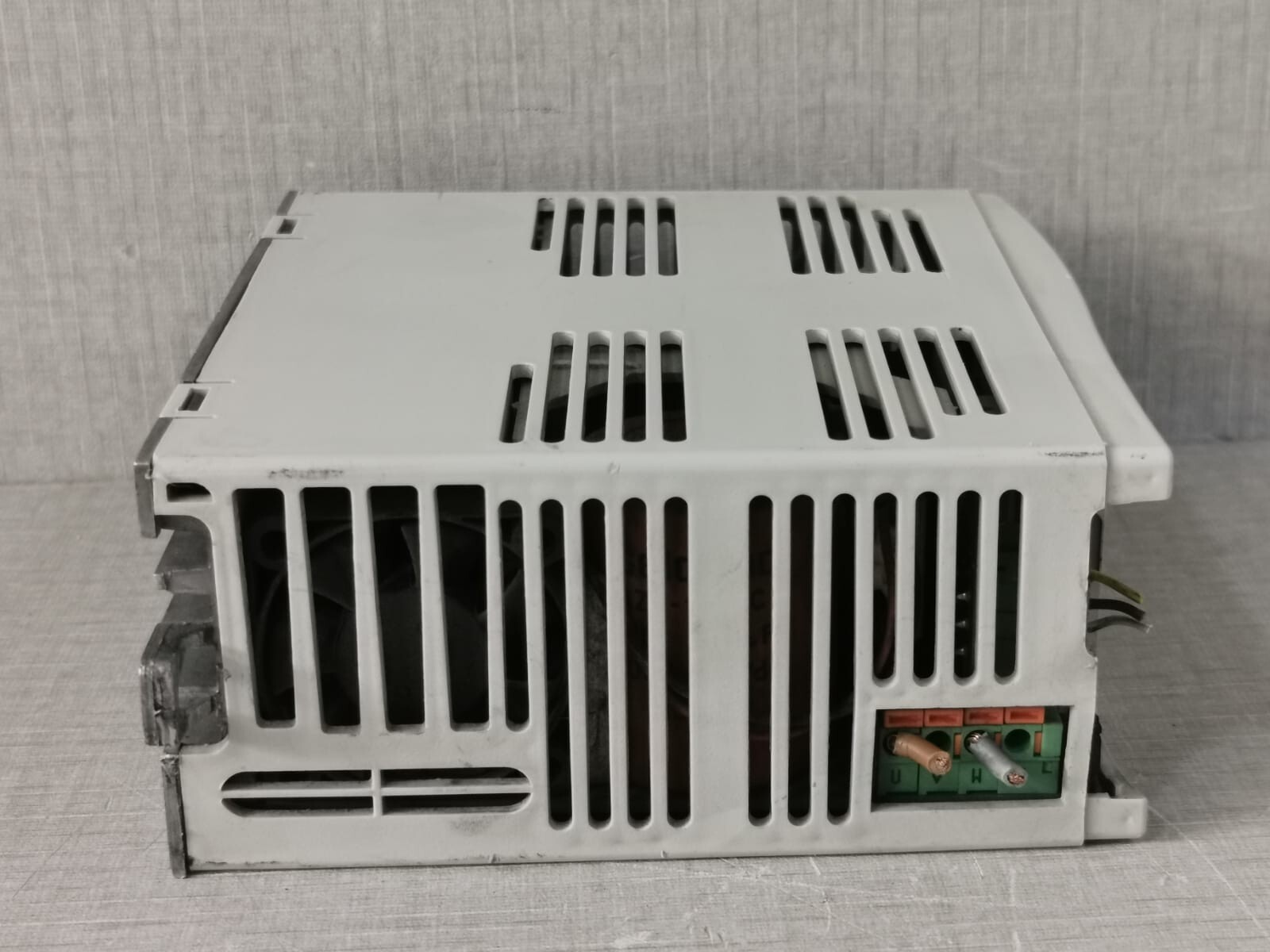 TDE MACNO 5DSAF011B2M010B01V TDE MACNO 5DSAF011B2M010B01V (A2M 011 XYA) SERVO DRIVE-WITHOUT COVER 5