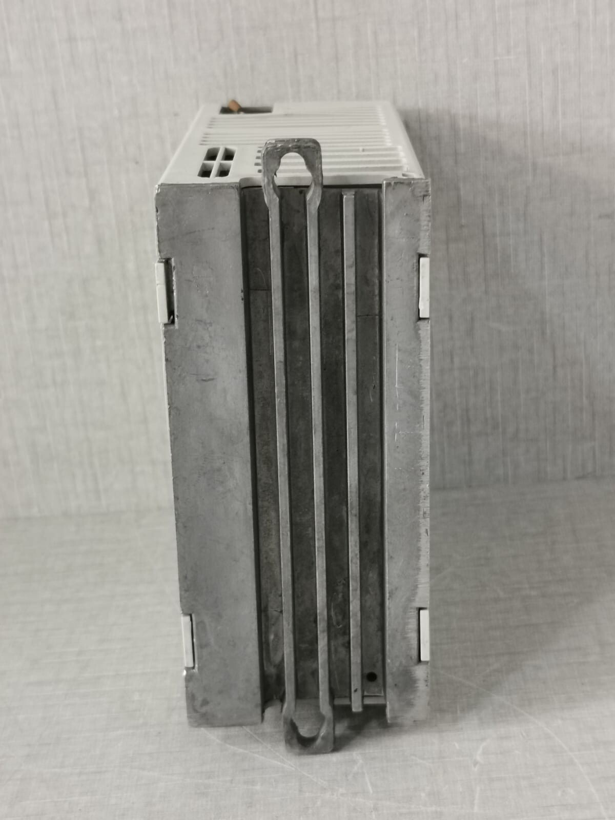 TDE MACNO 5DSAF011B2M010B01V TDE MACNO 5DSAF011B2M010B01V (A2M 011 XYA) SERVO DRIVE-WITHOUT COVER 7