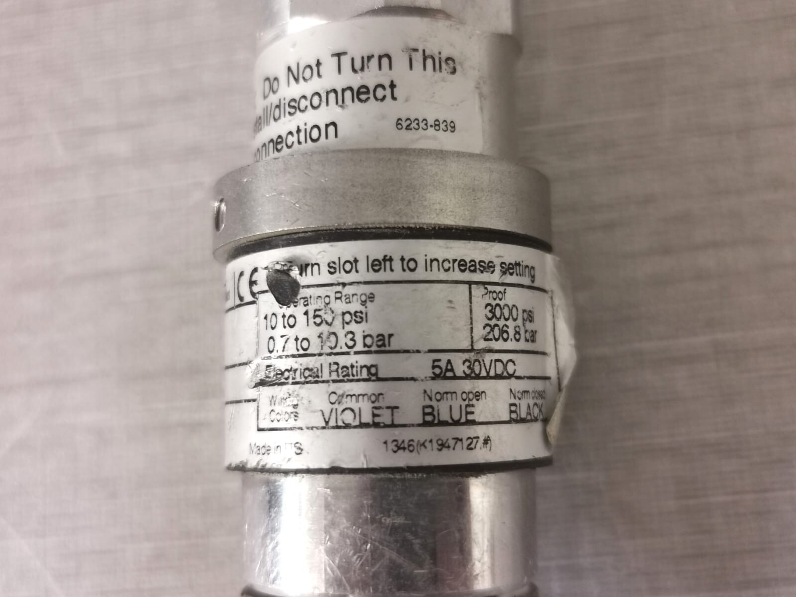 United Electric Controls 16044 FIKE UNITED ELECTRIC CONTROLS 10-16044 DISCHARGE PRESSURE SWITCH 4