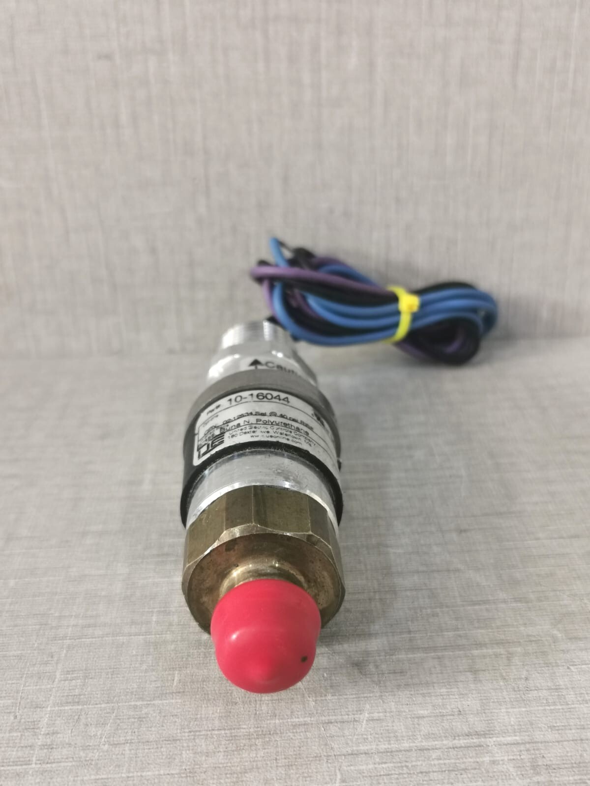 United Electric Controls 16044 FIKE UNITED ELECTRIC CONTROLS 10-16044 DISCHARGE PRESSURE SWITCH 5