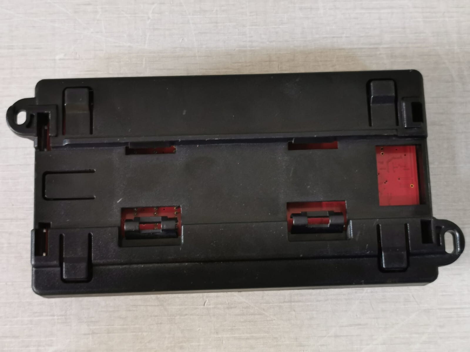 Delta Controls DFM-1600 Delta Controls DFM-1600 Field Module 10