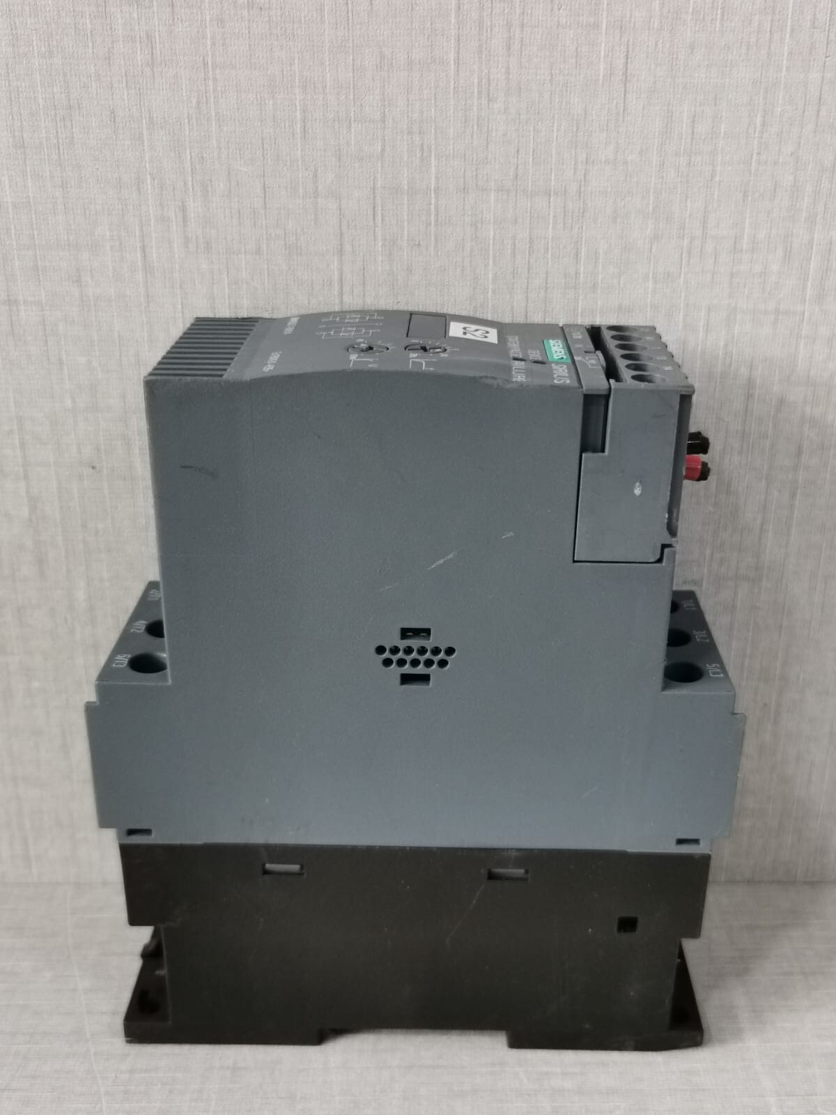 Siemens 3RW3027-1BB14 SIEMENS 3RW3027-1BB14 SIRIUS AC SEMICONDUCTOR MOTOR STARTER - WITH DENTS 6
