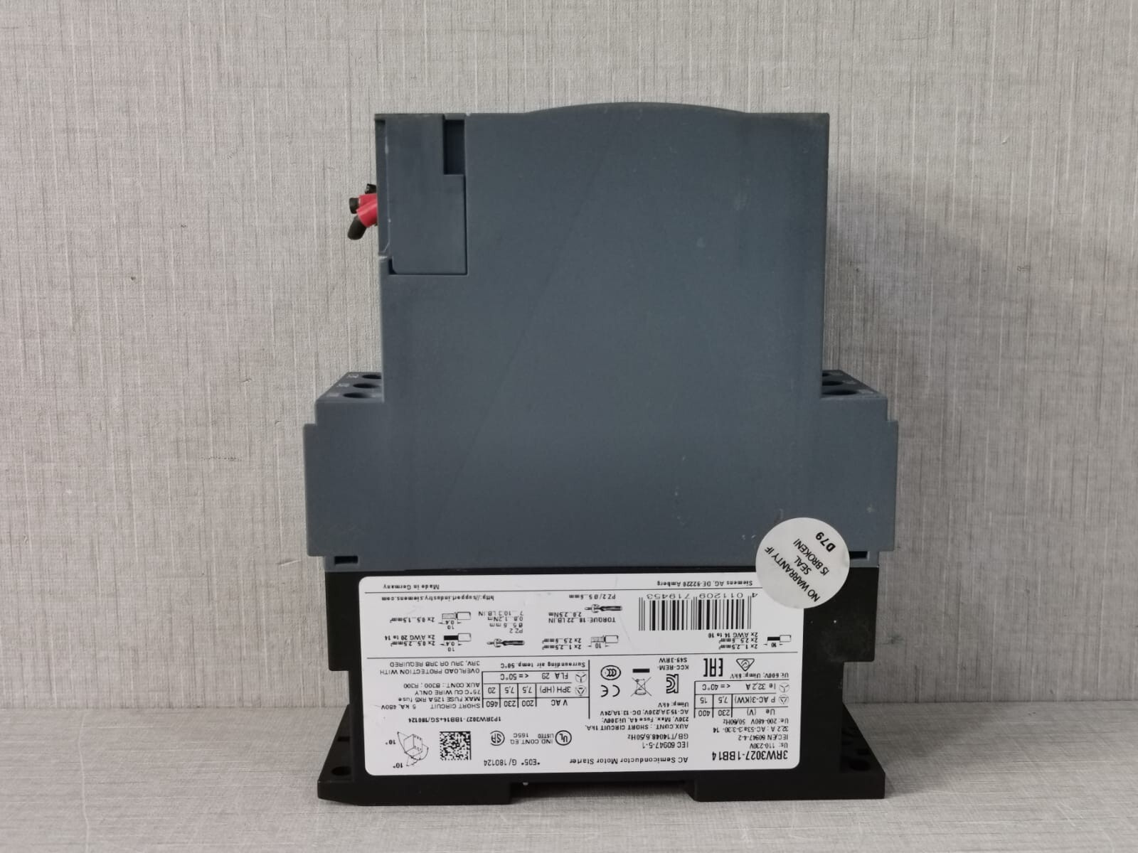 Siemens 3RW3027-1BB14 SIEMENS 3RW3027-1BB14 SIRIUS AC SEMICONDUCTOR MOTOR STARTER 7