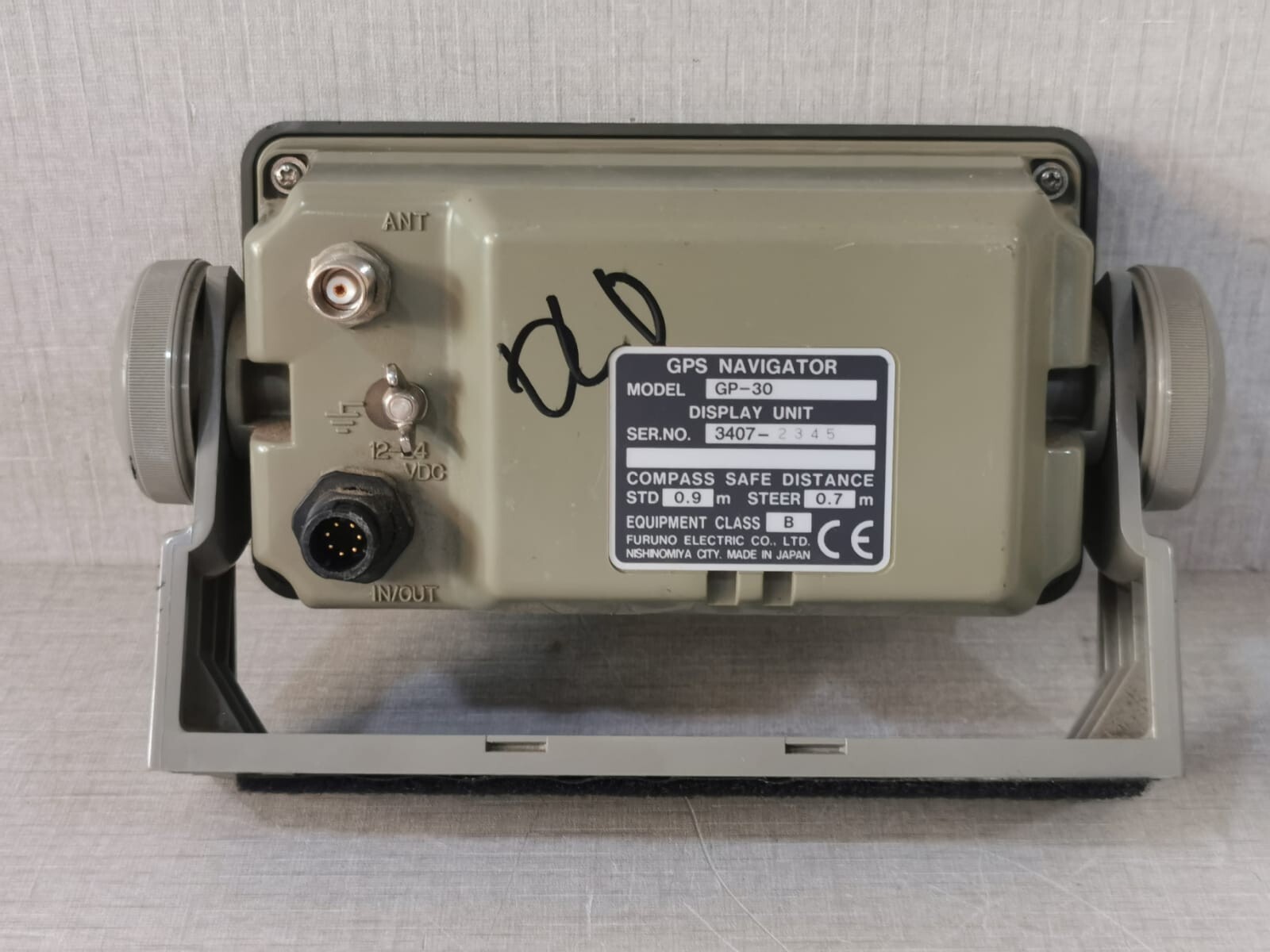 FURUNO GP-30 FURUNO GP-30 GPS Navigator Display Unit 9