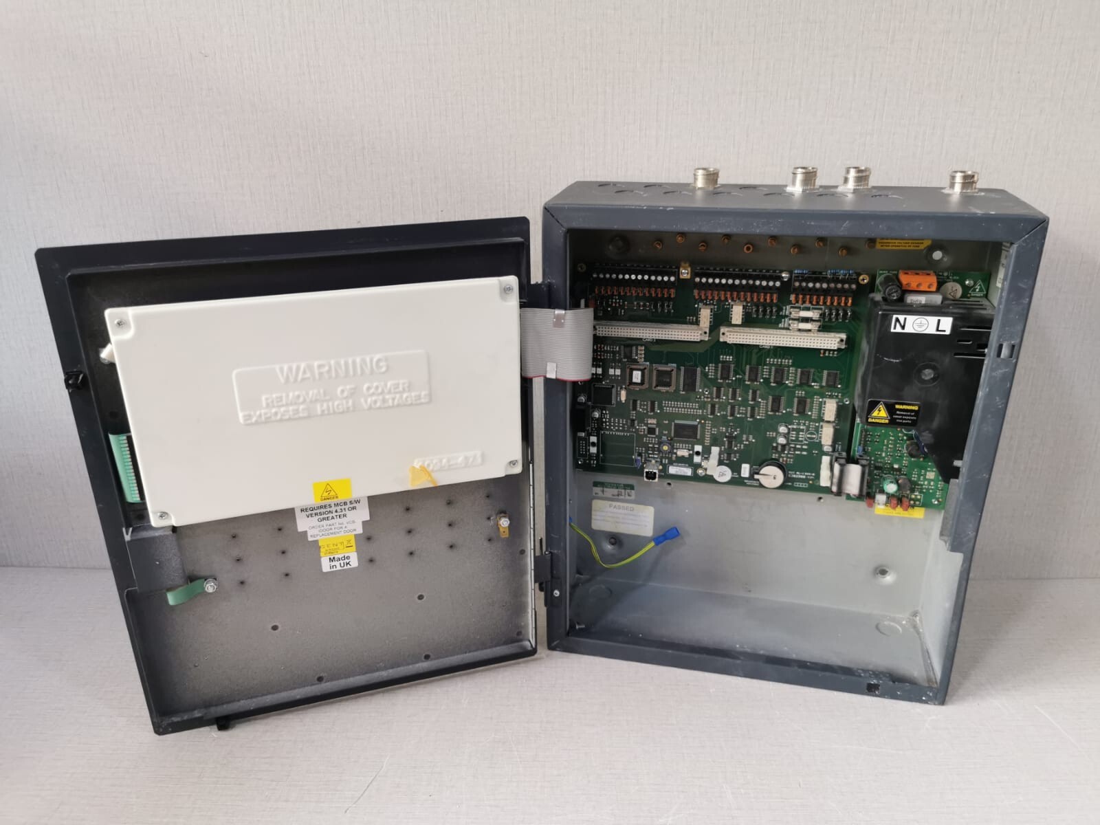 GENT BY HONEYWELL 4269-588 REV. 06 GENT BY HONEYWELL COMPACT-24-N FIRE ALARM SYSTEM 4269-588 REV. 06 2