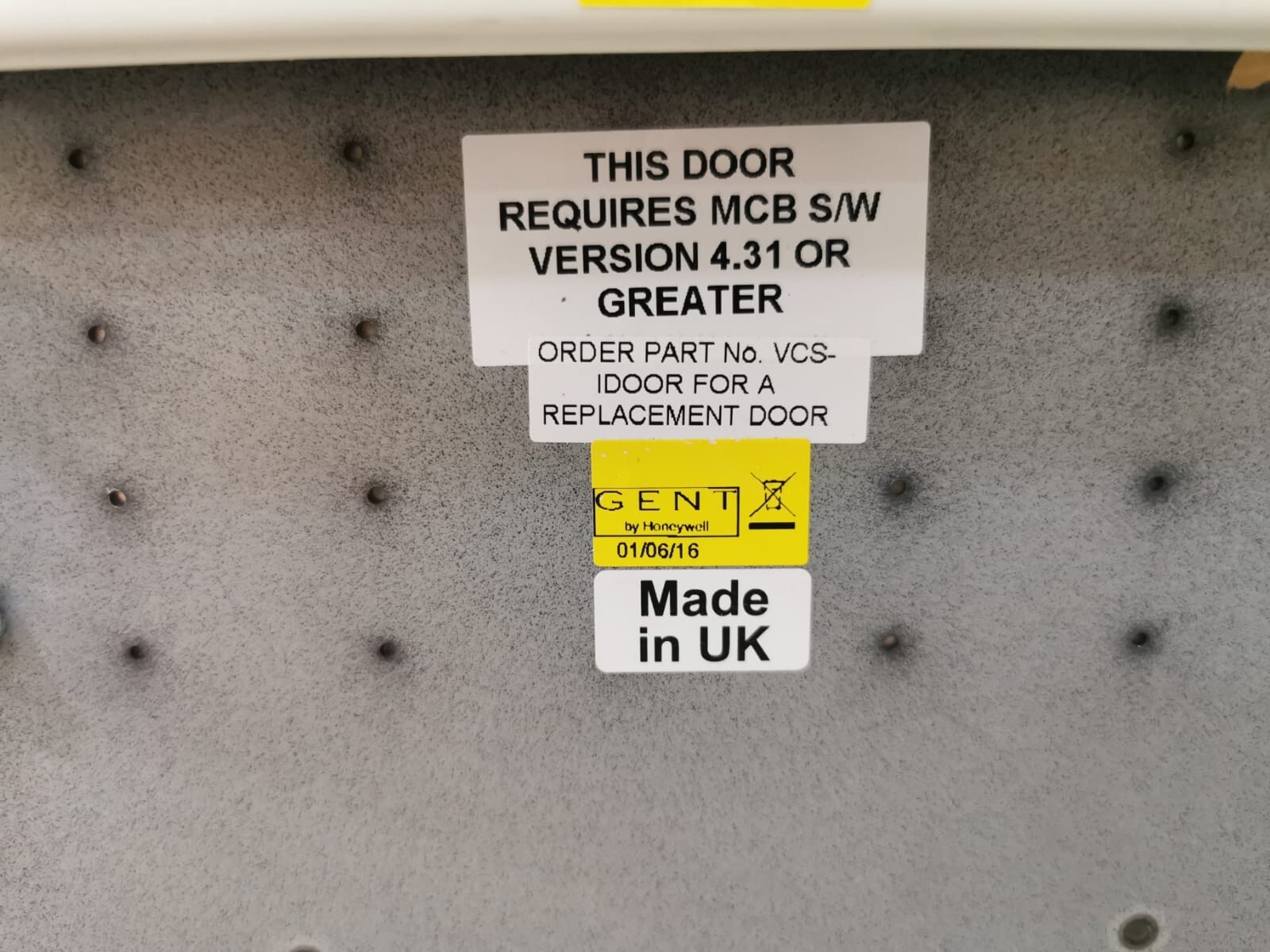 GENT BY HONEYWELL 4269-588 REV. 06 GENT BY HONEYWELL COMPACT-24-N FIRE ALARM SYSTEM 4269-588 REV. 06 4