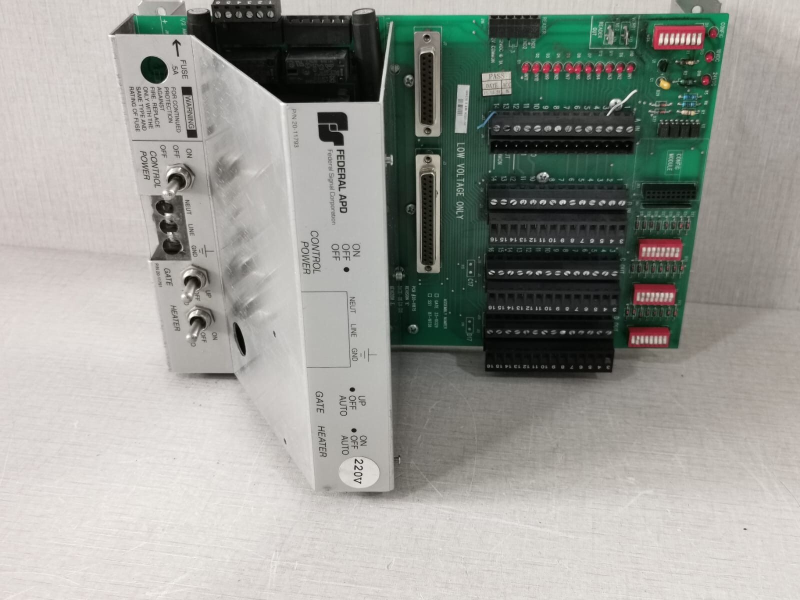 FEDERAL APD 20-11973 / 20-11875 REV.E FEDERAL APD 20-11793 CONTROLLER + 20-11875 REV.E GATE POWER BOARD 9