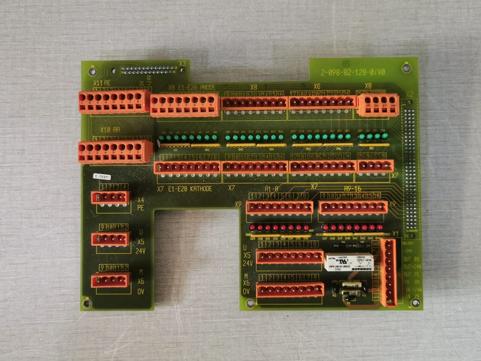KRONES 2-098-82-128-0/V0 KRONES 2-098-82-128-0/V0 CONNECTOR BOARD 2098821280 3
