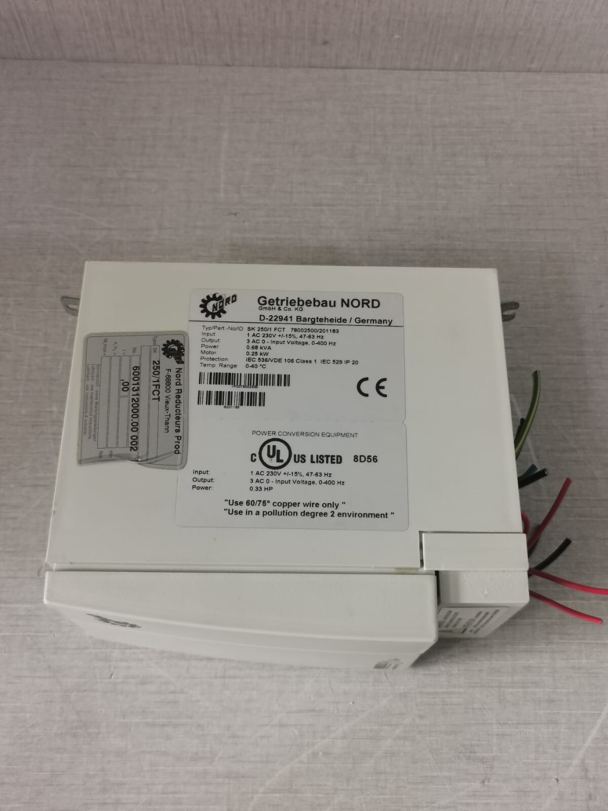 NORD 78002500/201183 NORD NORDAC VECTOR MC SK 250/1 FCT 78002500/201183 FREQ. CONVERTER 8