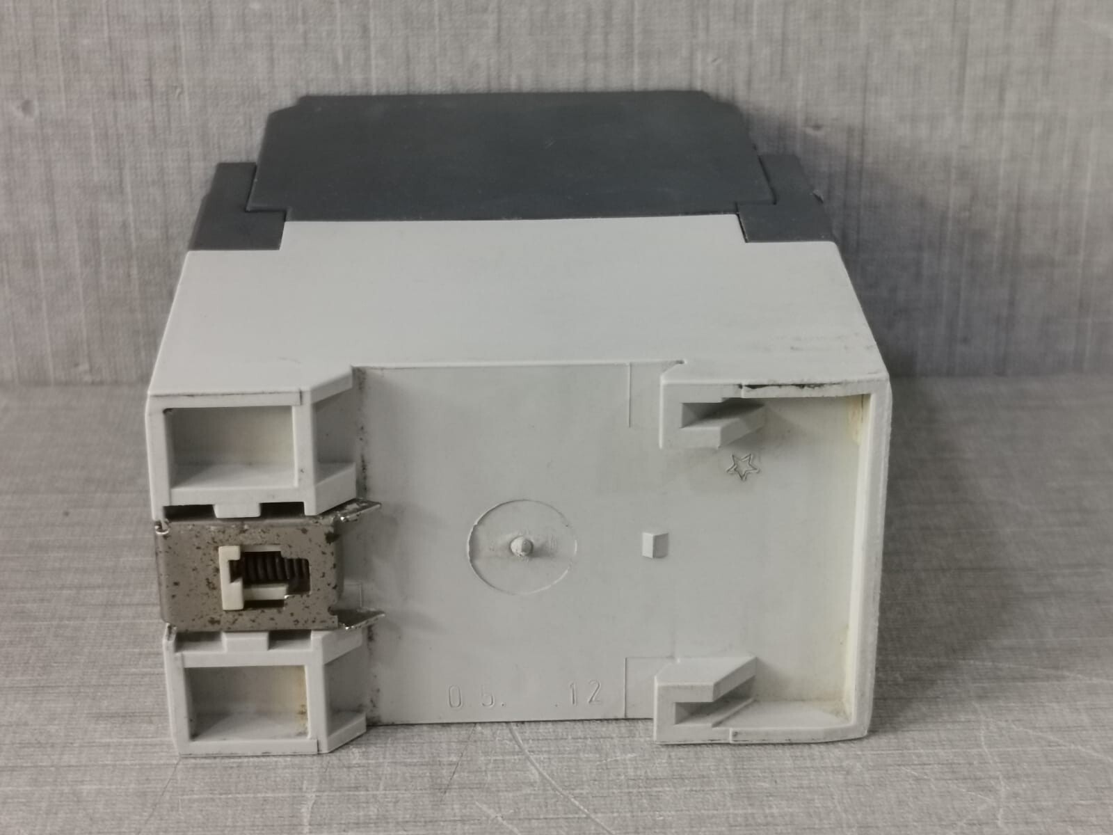 ABB CP-24/1.5 ABB CP-24/1.5 ADJ Switching Power Supply 10