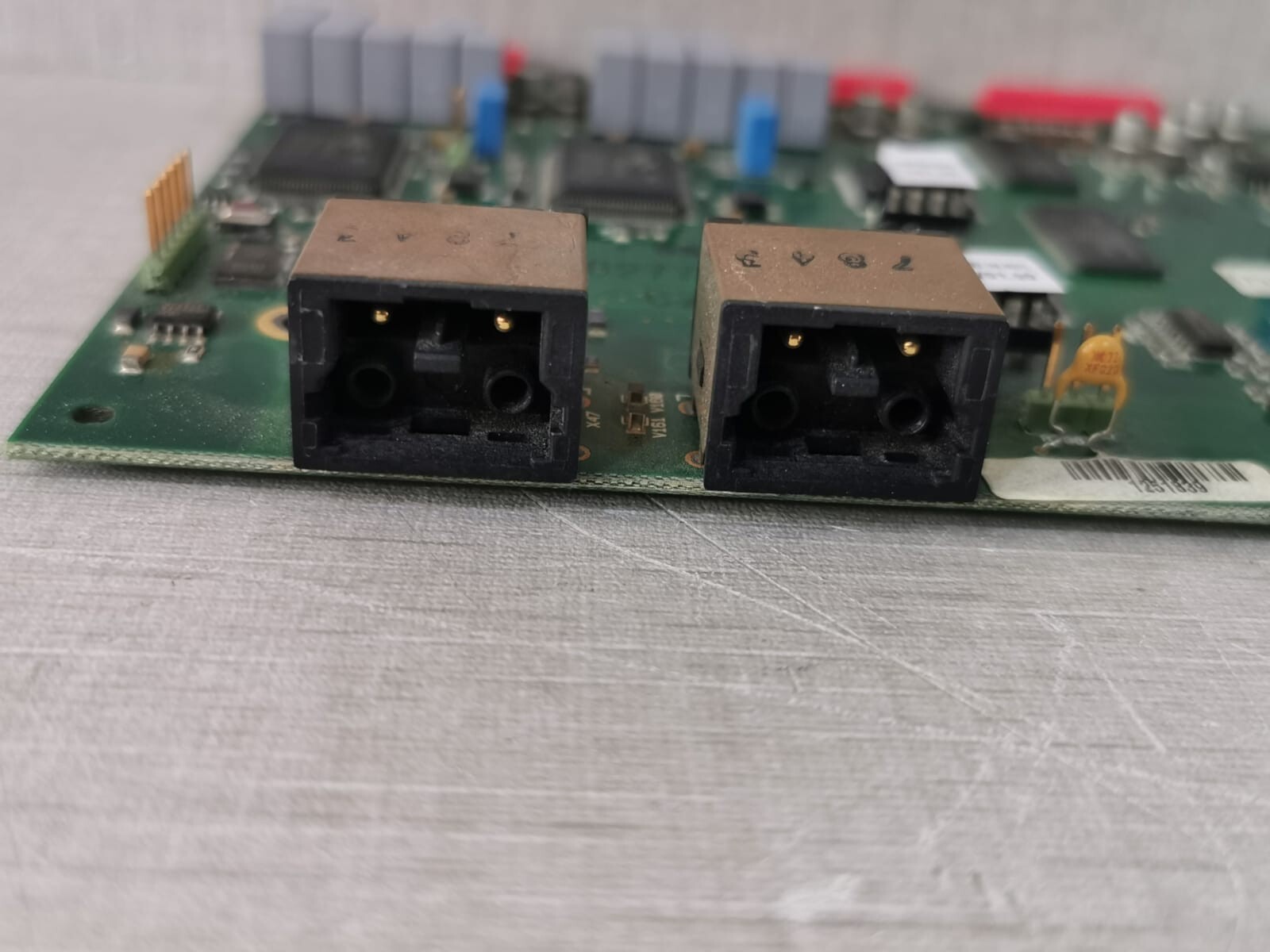 Bosch F01U027751 BOSCH F01U027751 PCBA Network Booster 8x60W Mother Board 5