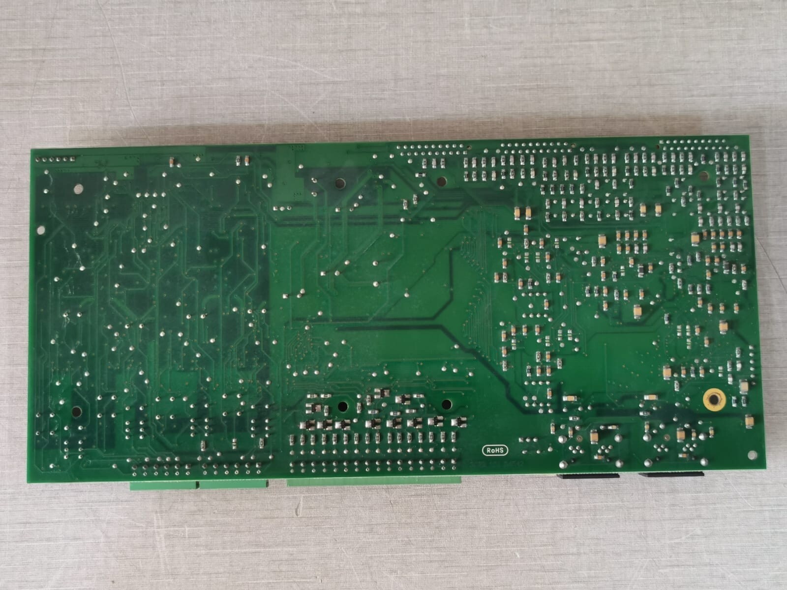 Bosch F01U027751 BOSCH F01U027751 PCBA Network Booster 8x60W Mother Board 9