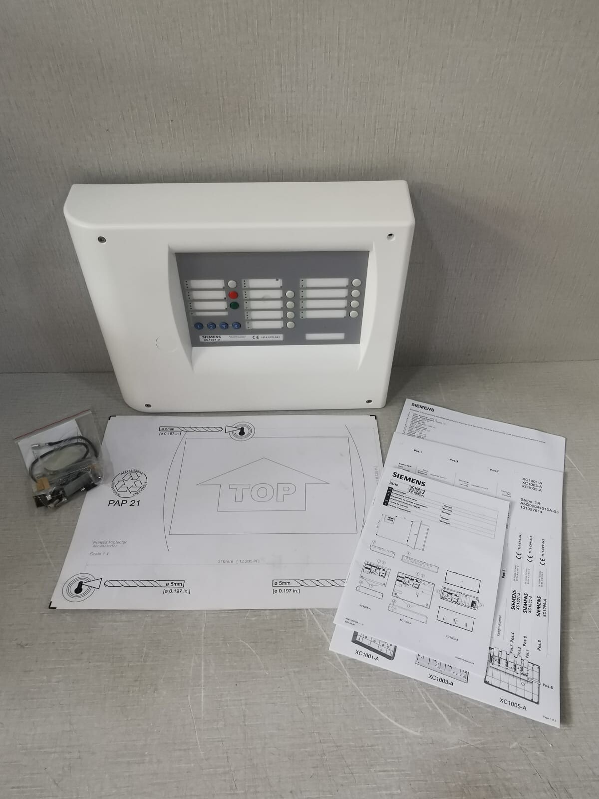 Siemens S54390-C1-A1 SIEMENS XC1001-A Extinguishing Control Panel S54390-C1-A1 2