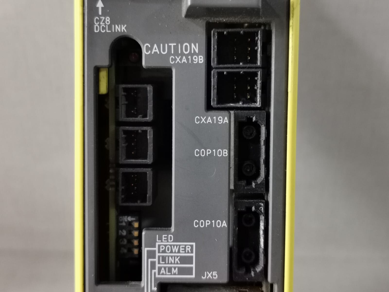 GE FANUC A06B-6131-H002 GE FANUC A06B-6131-H002 A SERVO DRIVE/AMPLIFIER 5