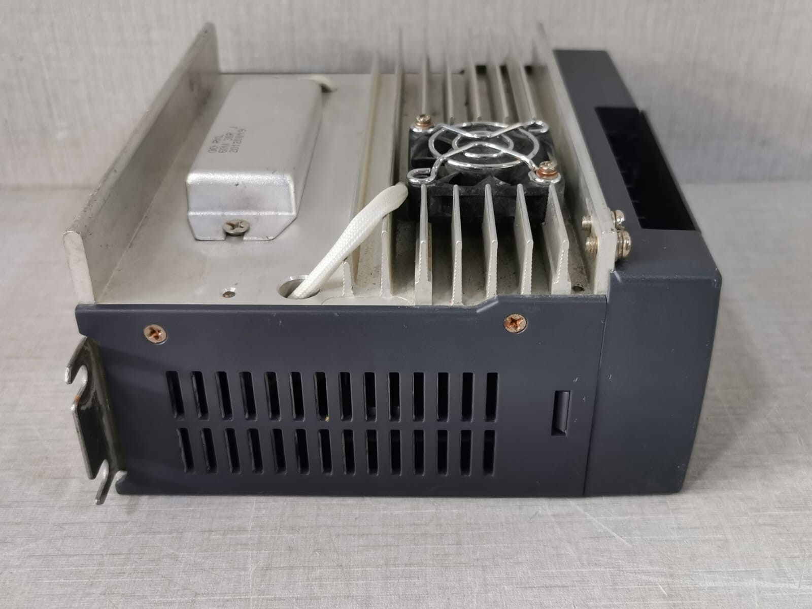 DORNA EPS-EP0D75123-1000 DORNA EPS-EP0D75123-1000 AC SERVO DRIVER 8