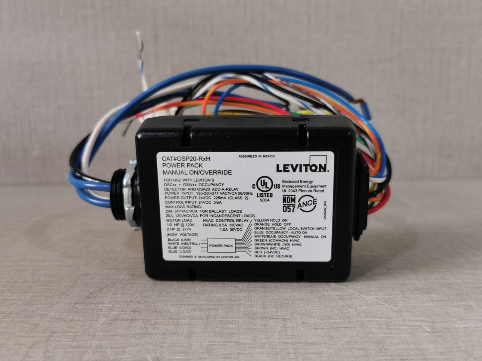Leviton OSP20-RDH Leviton OSP20-RDH Sensor Power Pack (Black) 2