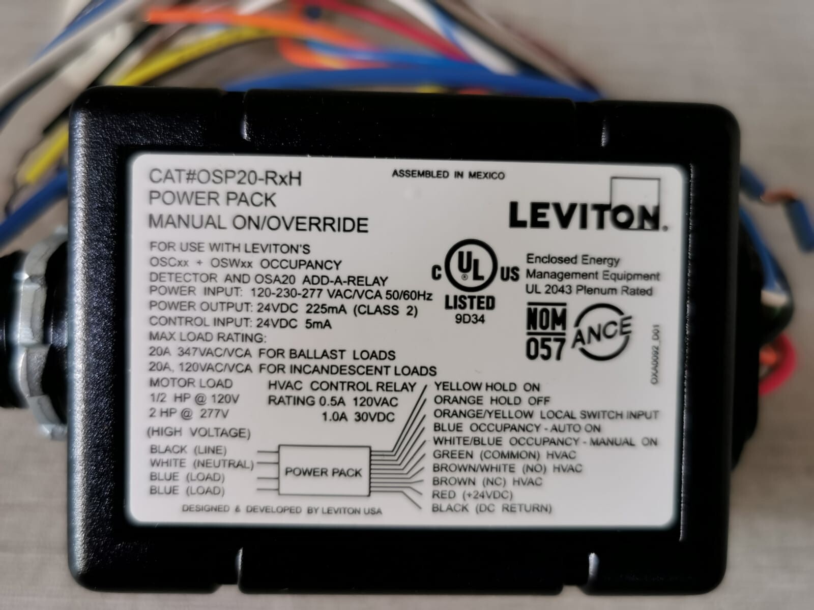 Leviton OSP20-RDH Leviton OSP20-RDH Sensor Power Pack (Black) 3