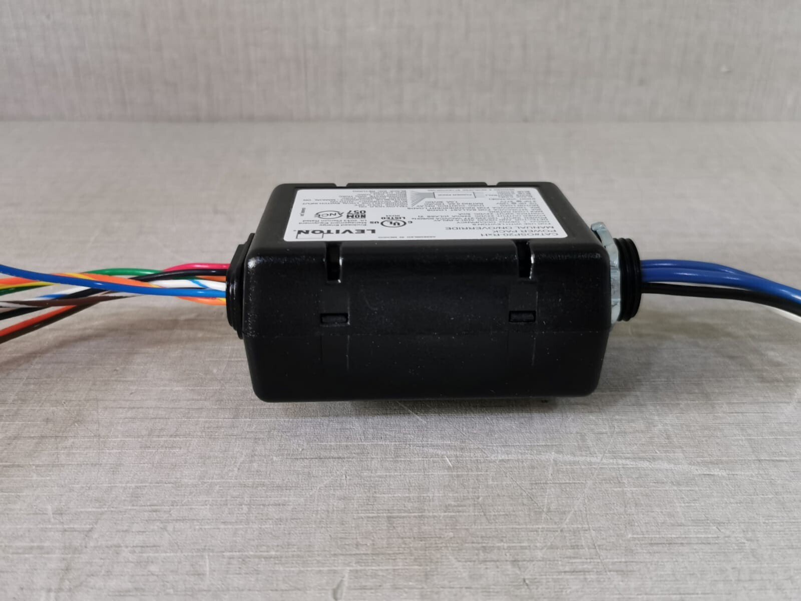Leviton OSP20-RDH Leviton OSP20-RDH Sensor Power Pack (Black) 6