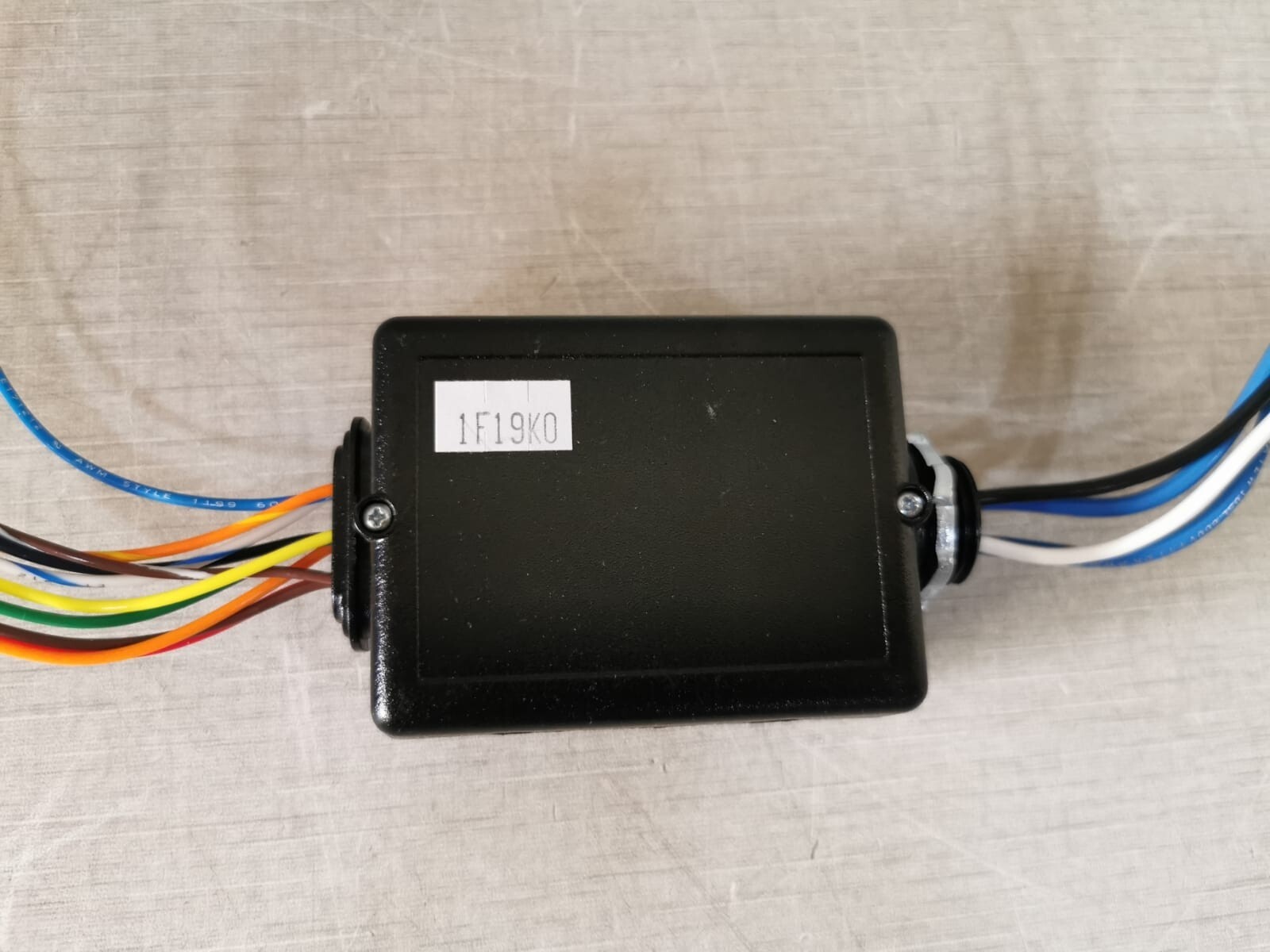 Leviton OSP20-RDH Leviton OSP20-RDH Sensor Power Pack (Black) 8