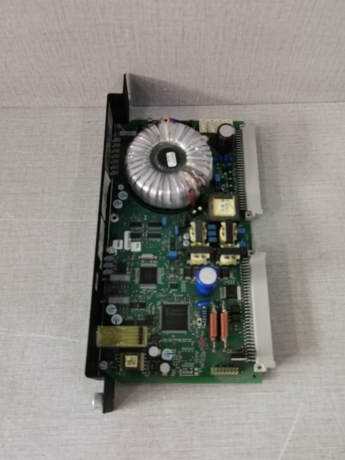Siemens 500-035400 / S24235-A2-24 SIEMENS ZAC-40 ZONE AMPLIFIER CARD 40W / 500-035400 / S24235-A2-24 5